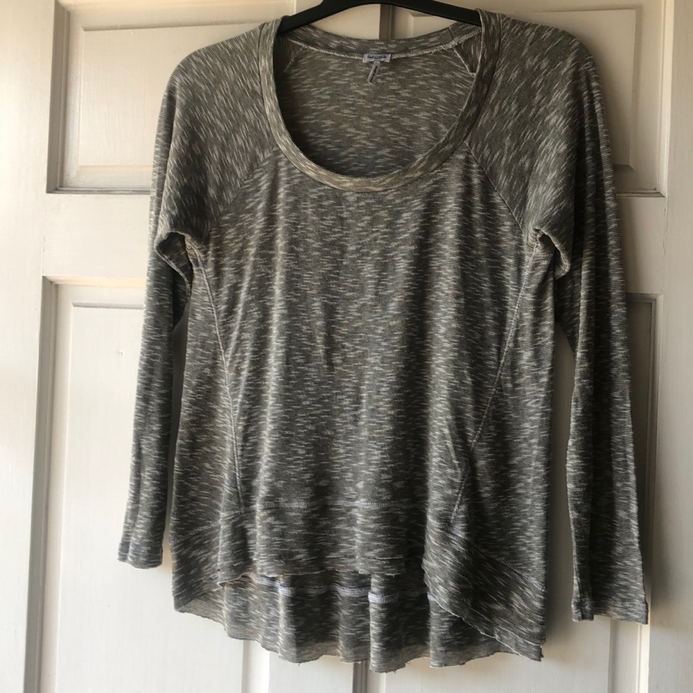 Splendid Green Long Sleeve Crew Neck Loose Fit Shirt Top Blouse Size M